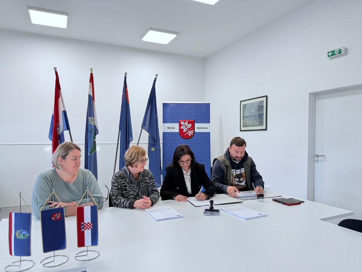 WhatsApp Image 2025 11 17 at 15.06.23 1